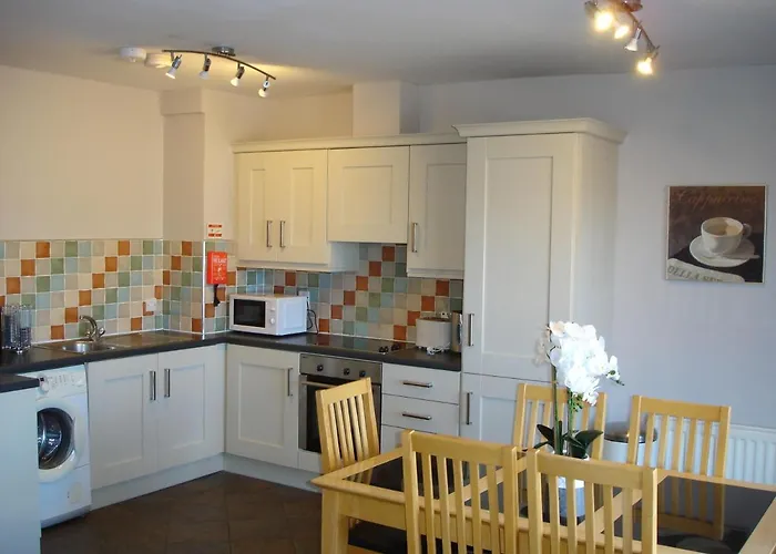 Apt 7A Waterfoot Apartment